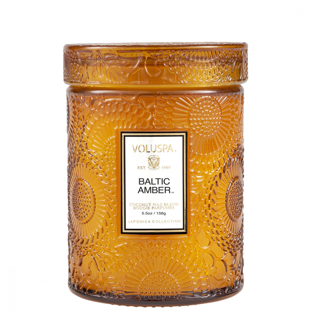 Voluspa Baltic Amber Small Jar Candle 50timer - 7 små rom - Med velvære